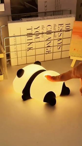 MoonPanda – Adorable Bedside LED Lamp